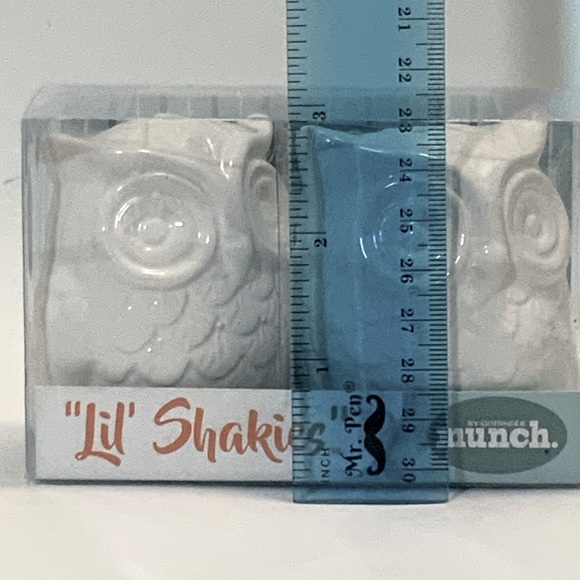 Owl Salt & Pepper Shaker Set LiL Shakies Porcelain White By Godinger Silver Art - Picture 9 of 15